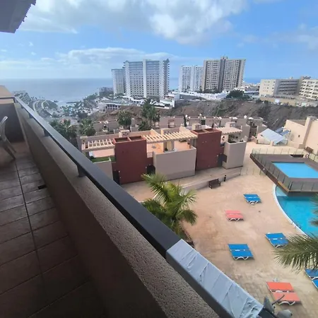 Playa Paraiso Адехе